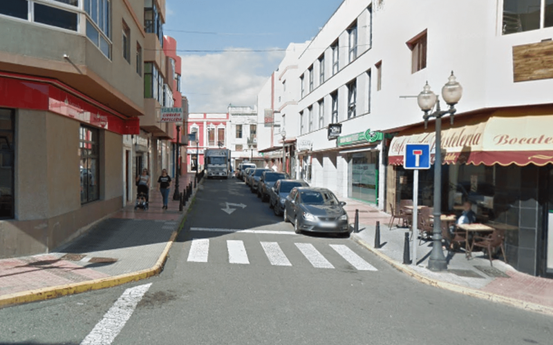 Imagen de la calle Andrés Manjón, una de las que se peatonalizará (Foto Google Maps)